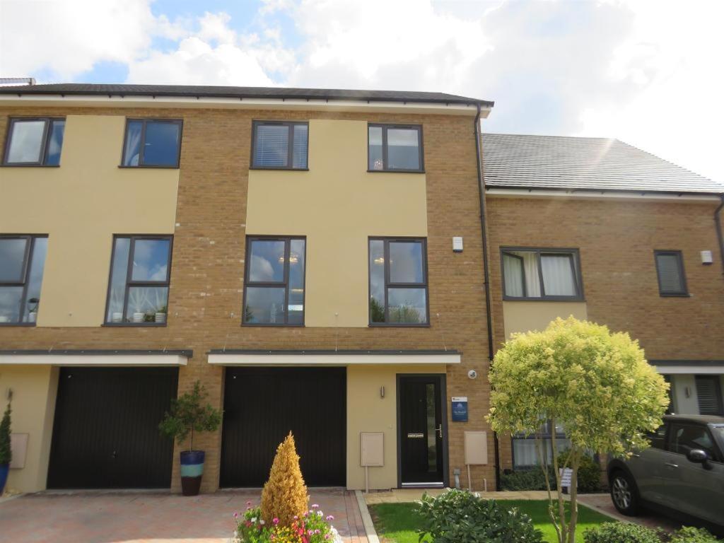 The Townhouse @Thorpe Road Villa Peterborough Luaran gambar